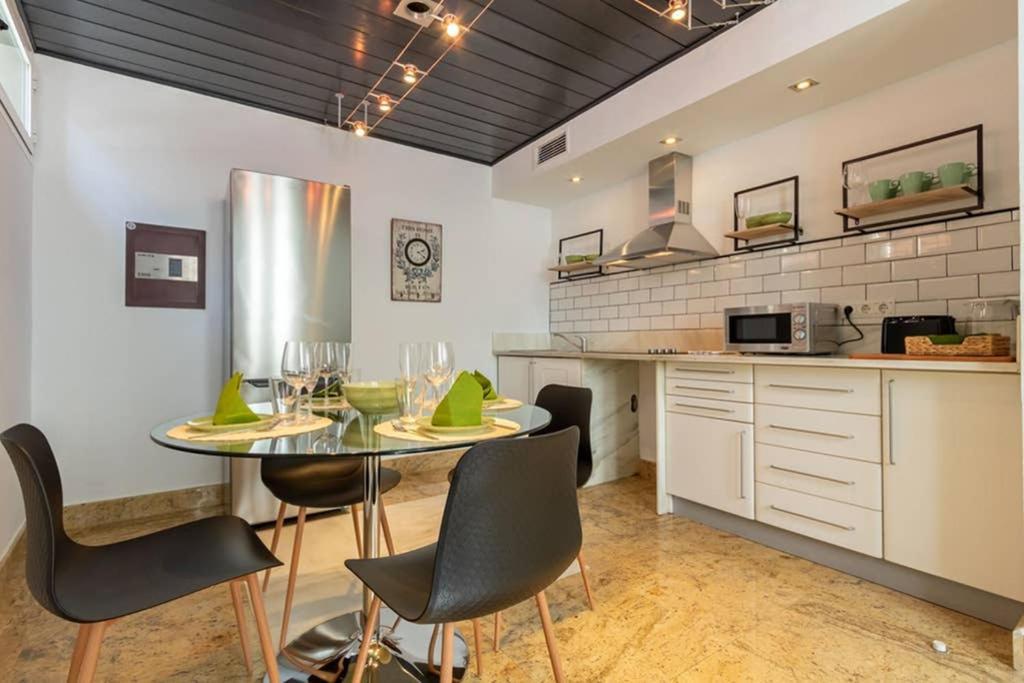 세비야 Becas Alameda Duplex By Valcambre 아파트 외부 사진