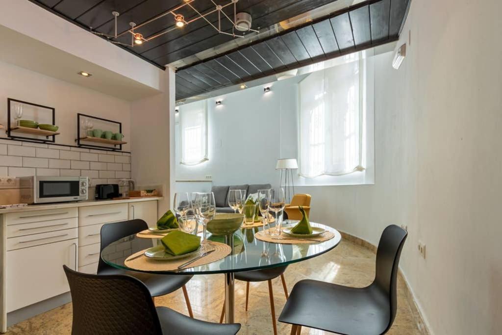 세비야 Becas Alameda Duplex By Valcambre 아파트 외부 사진